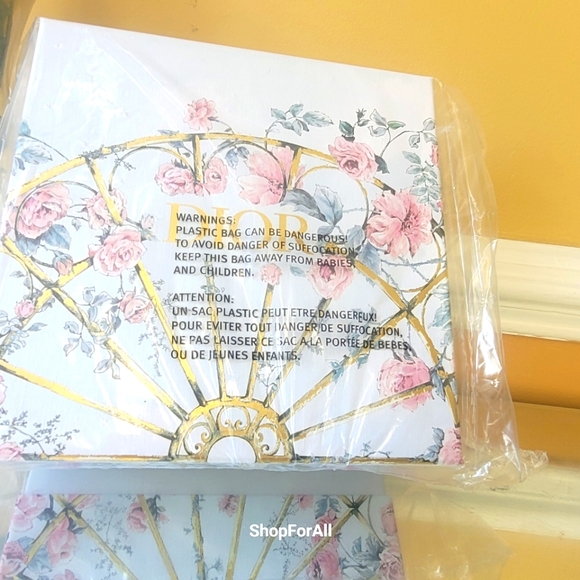 Dior - Picture 3 of 9